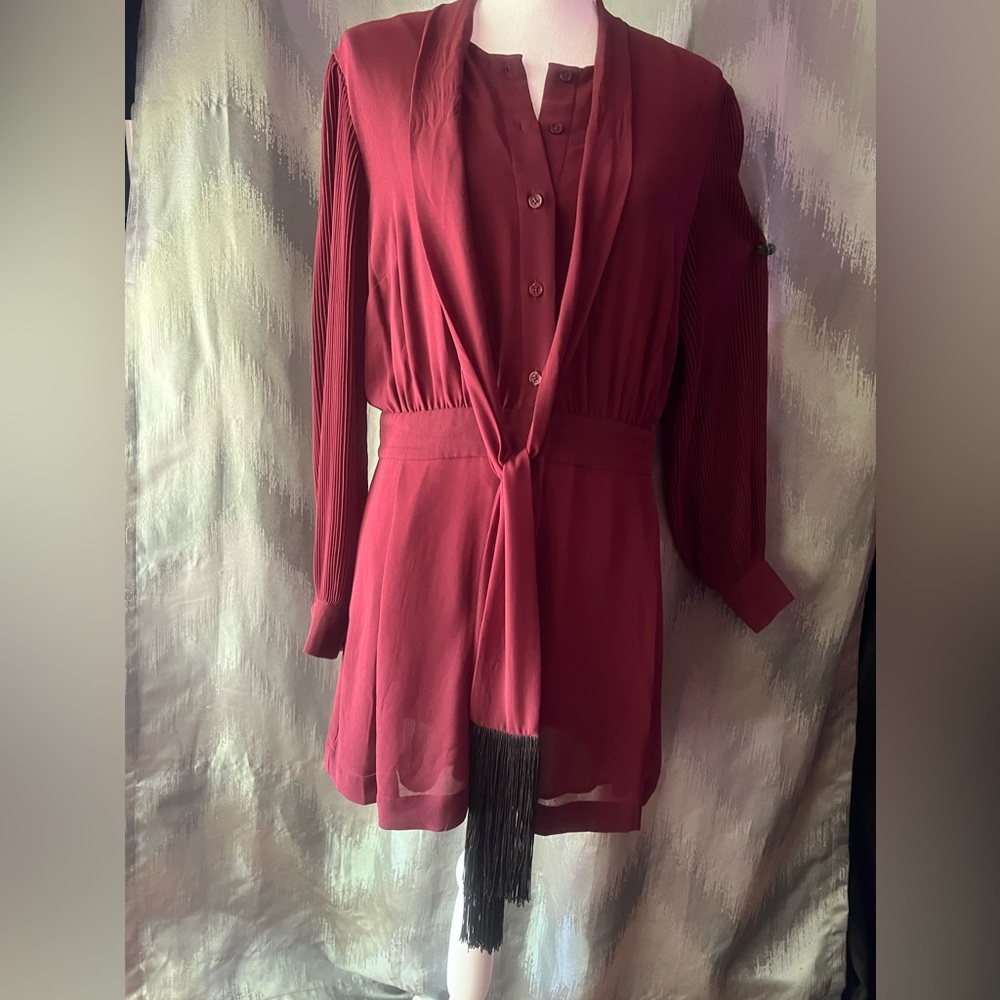 Michael Kors Beautiful burgundy color jumpsuit with cute design. Very cute S10 - Picture 4 of 14